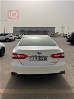 تۆیۆتا کامری